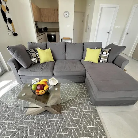 아파트 Mythical Blue 프로타라스