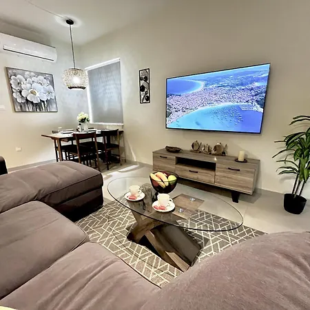 Mythical Blue Apartman Protarász