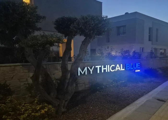 Mythical Blue Protaras